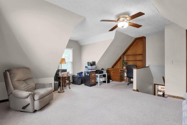 176 Highmeadow Drive, Columbus, OH 43230