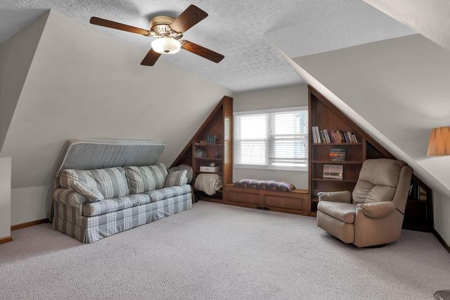 176 Highmeadow Drive, Columbus, OH 43230