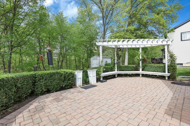 176 Highmeadow Drive, Columbus, OH 43230