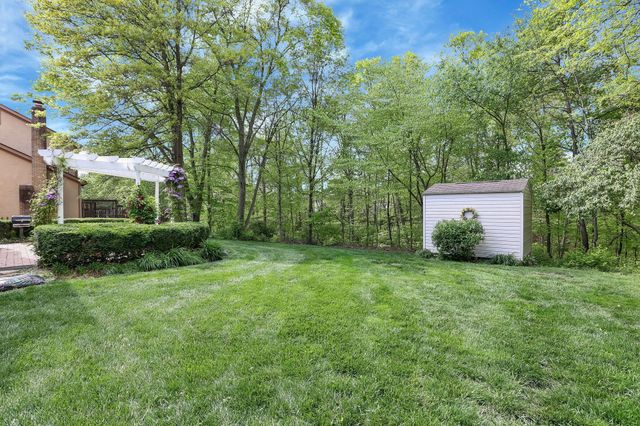 176 Highmeadow Drive, Columbus, OH 43230