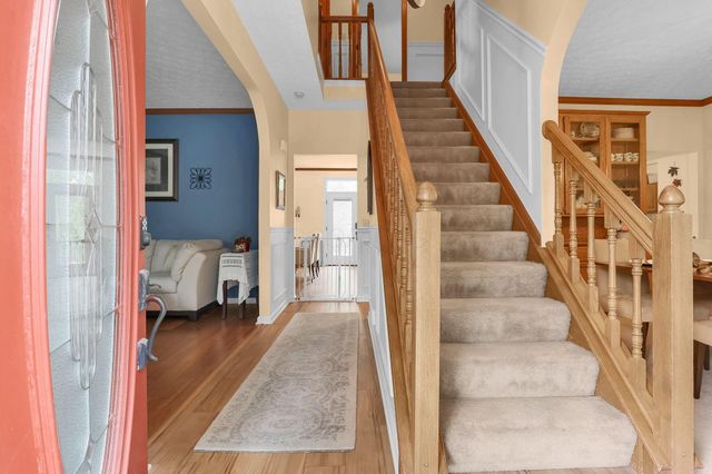 176 Highmeadow Drive, Columbus, OH 43230