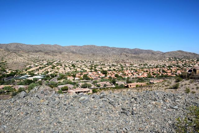 2107 E MUIRWOOD Drive 47, 46, Phoenix, AZ 85048