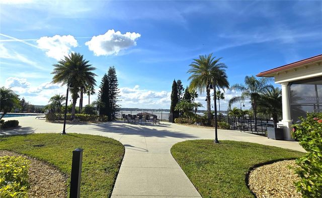 103 BLAZING STAR AVENUE, Lake Alfred, FL 33850