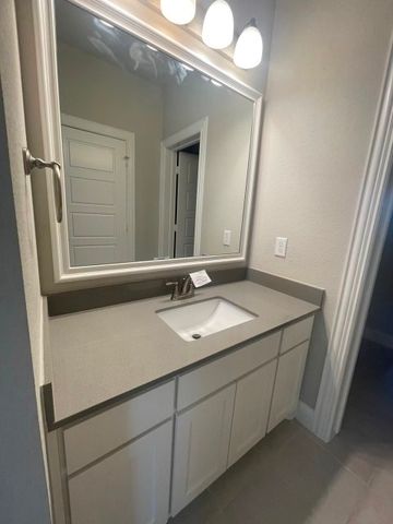 321 Equestrian Drive, Waxahachie, TX 75165