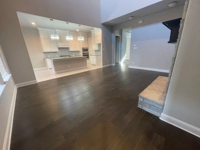 321 Equestrian Drive, Waxahachie, TX 75165