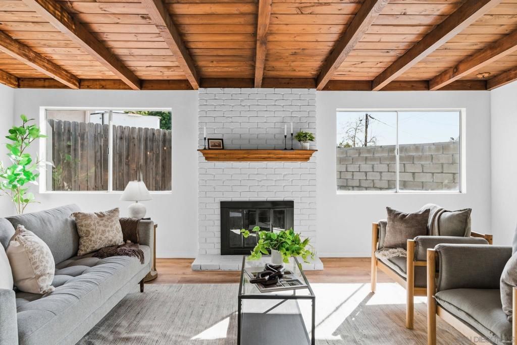 Image 8 of property listing at 805 Madison Ave, Chula Vista, CA 91911