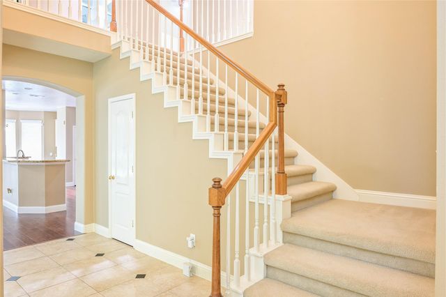 10226 N Laurel Branch Drive Drive, Houston, TX 77064