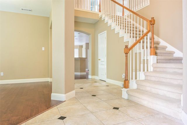 10226 N Laurel Branch Drive Drive, Houston, TX 77064