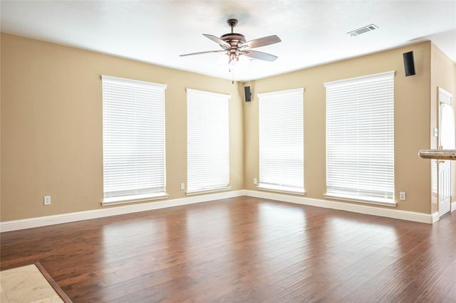 10226 N Laurel Branch Drive Drive, Houston, TX 77064