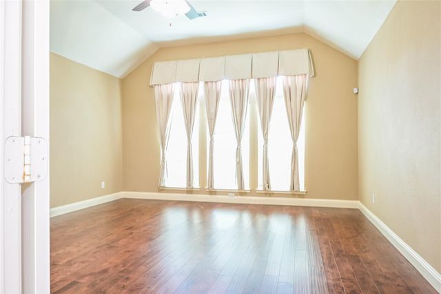 10226 N Laurel Branch Drive Drive, Houston, TX 77064