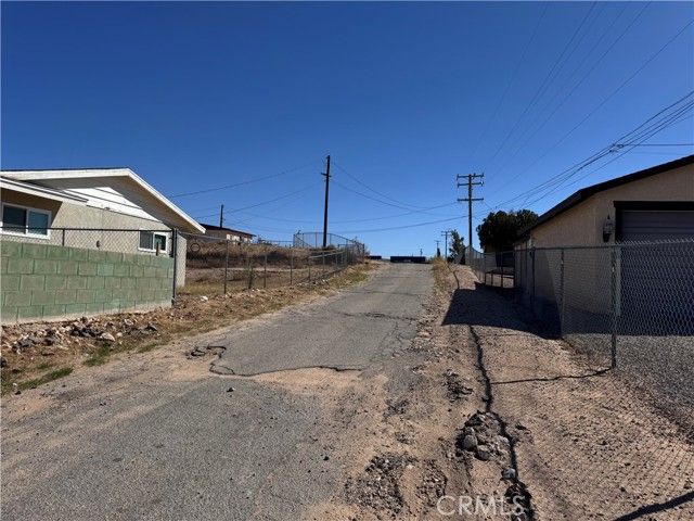 25617 Jasper Road, Barstow, CA 92311