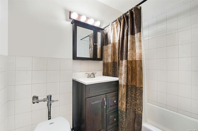 1275 E 51st Street 3B, Brooklyn, NY 11234