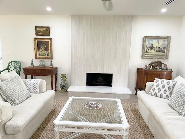 1303 Clubhouse Circle, Jupiter, FL 33477