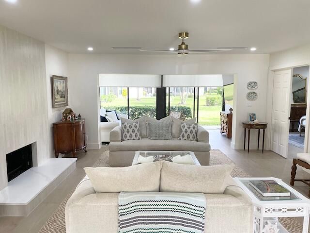 1303 Clubhouse Circle, Jupiter, FL 33477