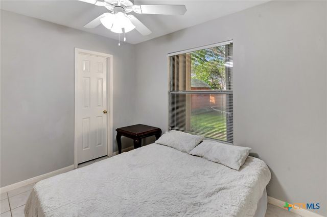 722 Ashland Creek, Victoria, TX 77901