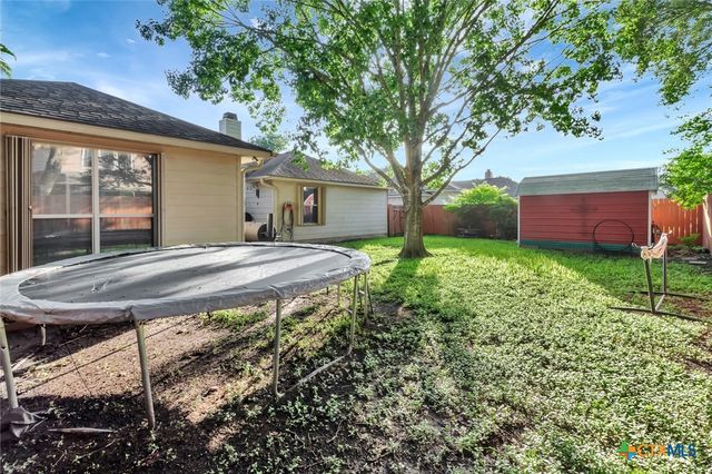 722 Ashland Creek, Victoria, TX 77901