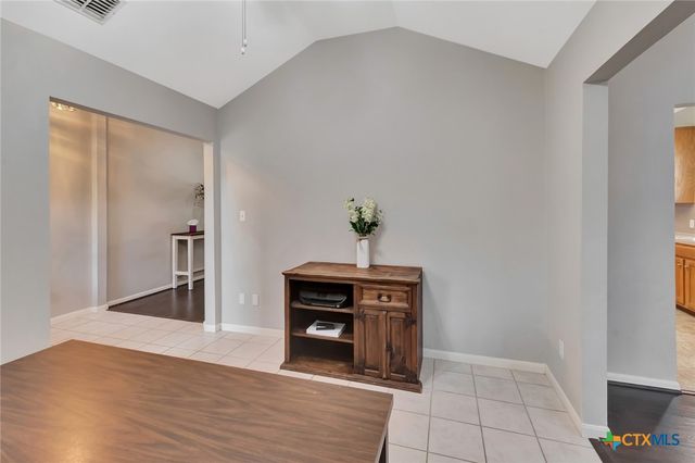 722 Ashland Creek, Victoria, TX 77901