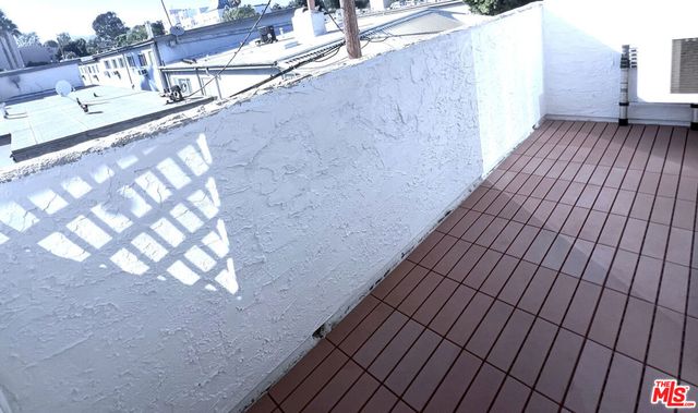 11645 Montana Avenue 323, Los Angeles, CA 90049