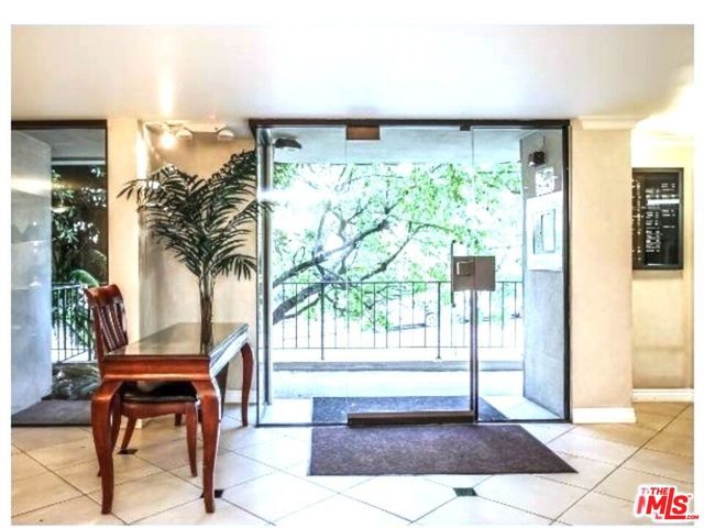 11645 Montana Avenue 323, Los Angeles, CA 90049