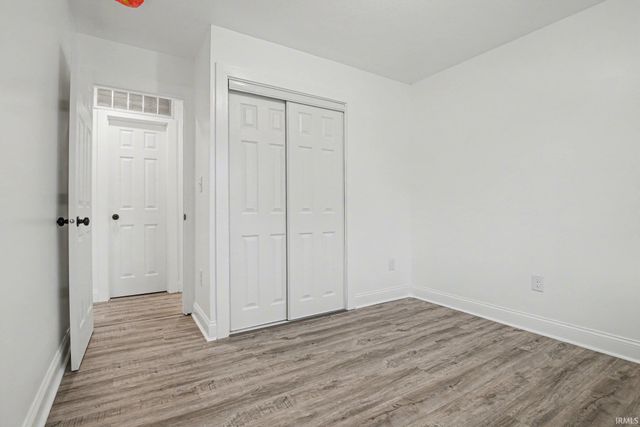 28880 County Road 16, Elkhart, IN 46516