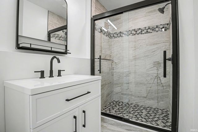 28880 County Road 16, Elkhart, IN 46516