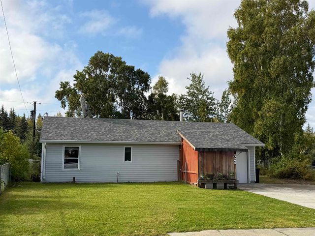 324 SLATER DRIVE, Fairbanks, AK 99709