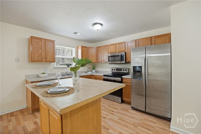 7 Gimbal Circle, Port Wentworth, GA 31407