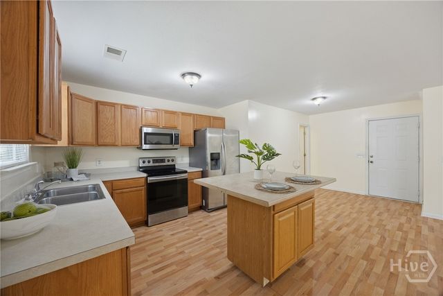 7 Gimbal Circle, Port Wentworth, GA 31407