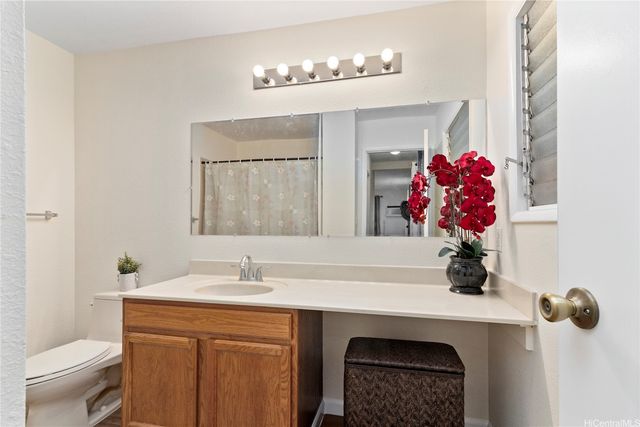 94-1136 Lumiauau Street, Waipahu, HI 96797