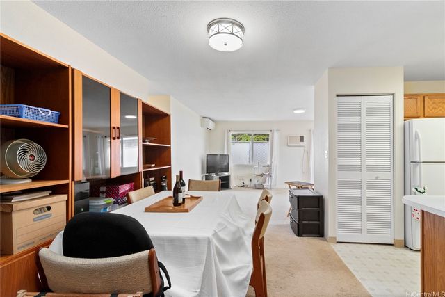 94-1136 Lumiauau Street, Waipahu, HI 96797