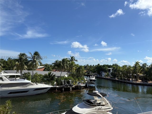 2450 NE 135th St 209, North Miami, FL 33181