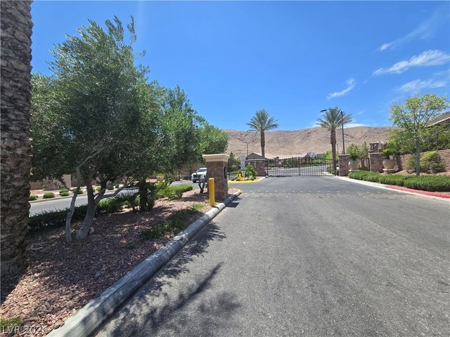 12848 New Providence Street, Las Vegas, NV 89141