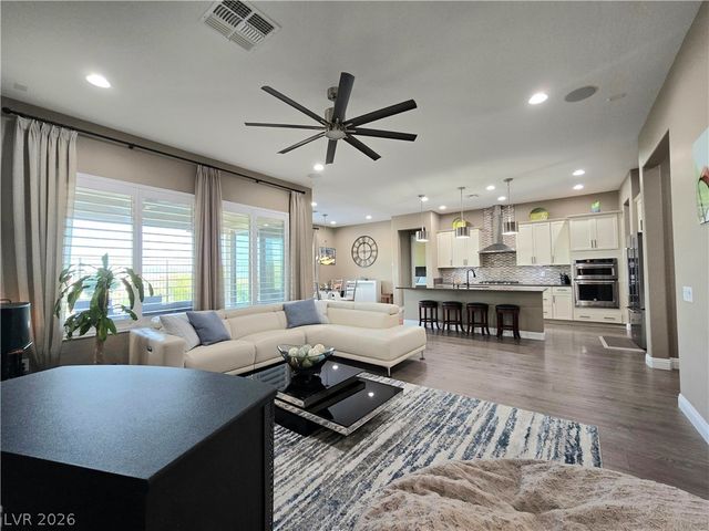 12848 New Providence Street, Las Vegas, NV 89141