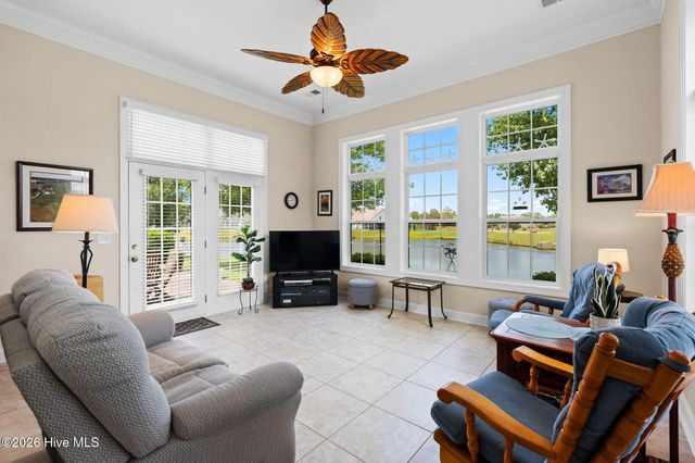 646 W Chatman Drive NW, Calabash, NC 28467