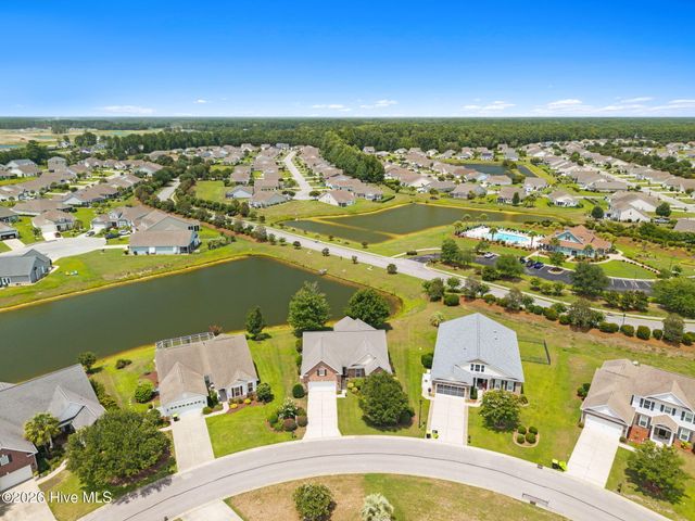 646 W Chatman Drive NW, Calabash, NC 28467