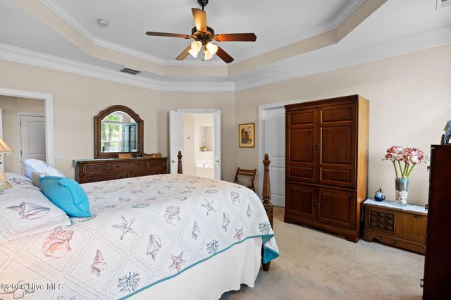 646 W Chatman Drive NW, Calabash, NC 28467