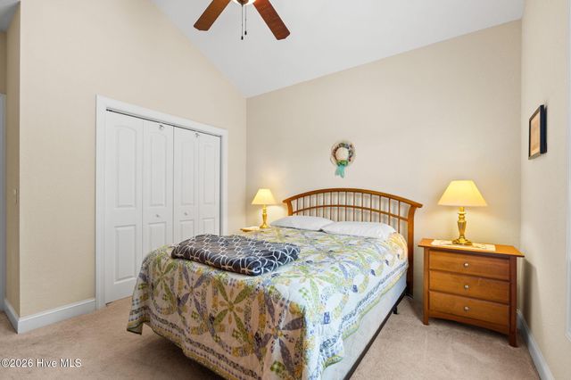 646 W Chatman Drive NW, Calabash, NC 28467