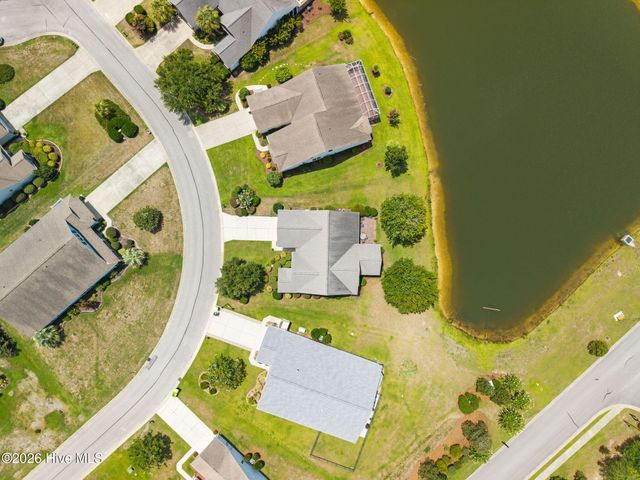 646 W Chatman Drive NW, Calabash, NC 28467
