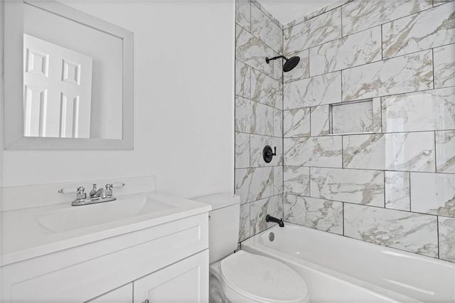 958 Cloverdale Drive, Mobile, AL 36606