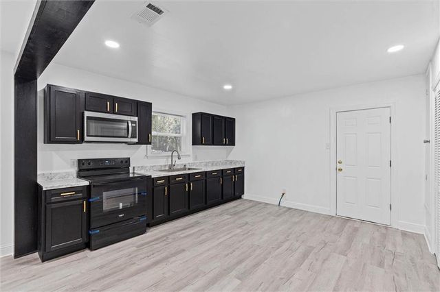958 Cloverdale Drive, Mobile, AL 36606
