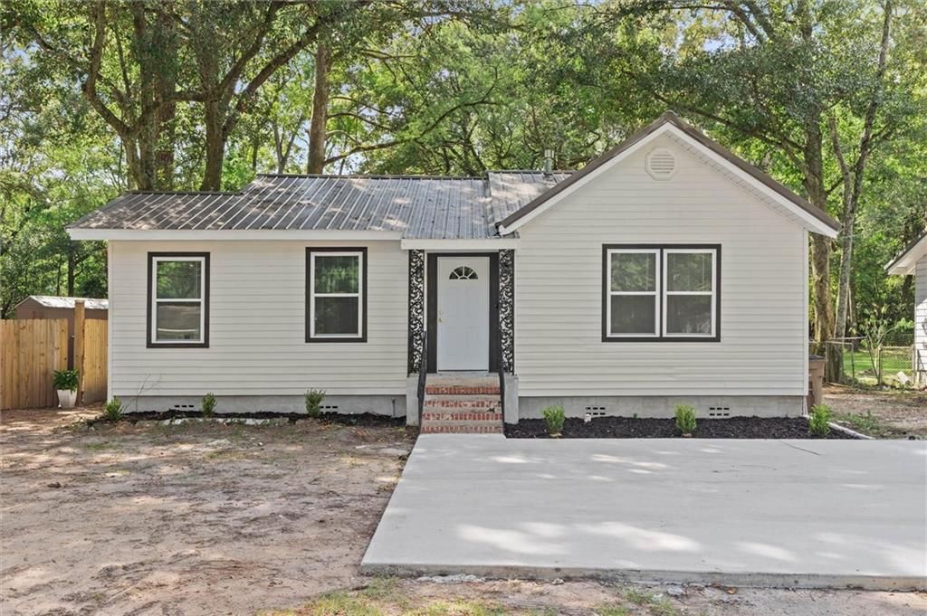 958 Cloverdale Drive, Mobile, AL 36606