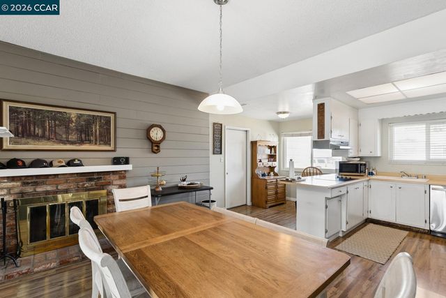 4272 Brentwood Cir, Concord, CA 94521