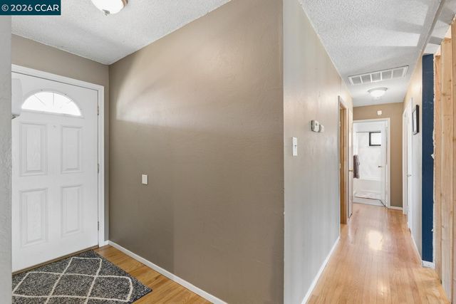 4272 Brentwood Cir, Concord, CA 94521