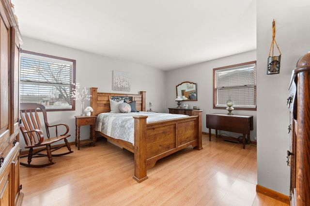 415 Sequoia Drive, Valparaiso, IN 46385