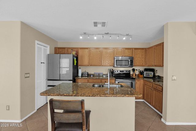 11856 W CAMBRIDGE Avenue, Avondale, AZ 85392