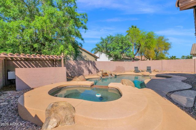 11856 W CAMBRIDGE Avenue, Avondale, AZ 85392