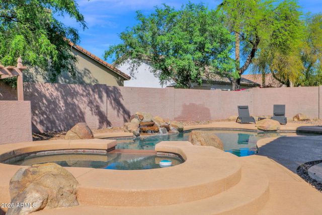 11856 W CAMBRIDGE Avenue, Avondale, AZ 85392