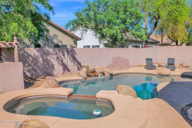 11856 W CAMBRIDGE Avenue, Avondale, AZ 85392