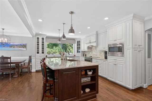 4848 Brigadoon DR, Virginia Beach, VA 23455