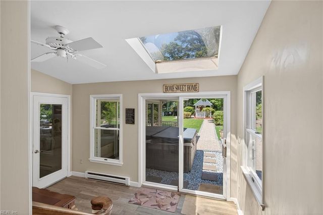 4848 Brigadoon DR, Virginia Beach, VA 23455
